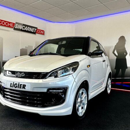 LIGIER JS 50 C WHITE REF C5BWF