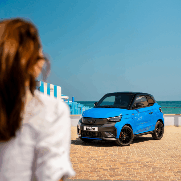 Permiso AM: todo lo que necesitas saber para conducir un coche sin carnet en España