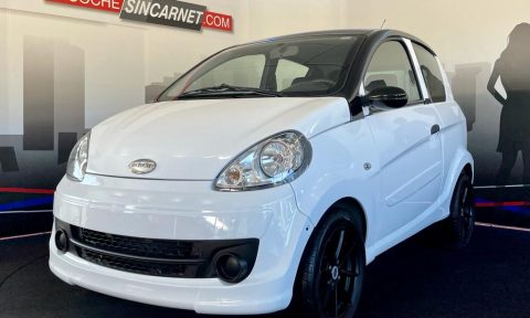 MICROCAR MGO F6  DCI REF C7BVK